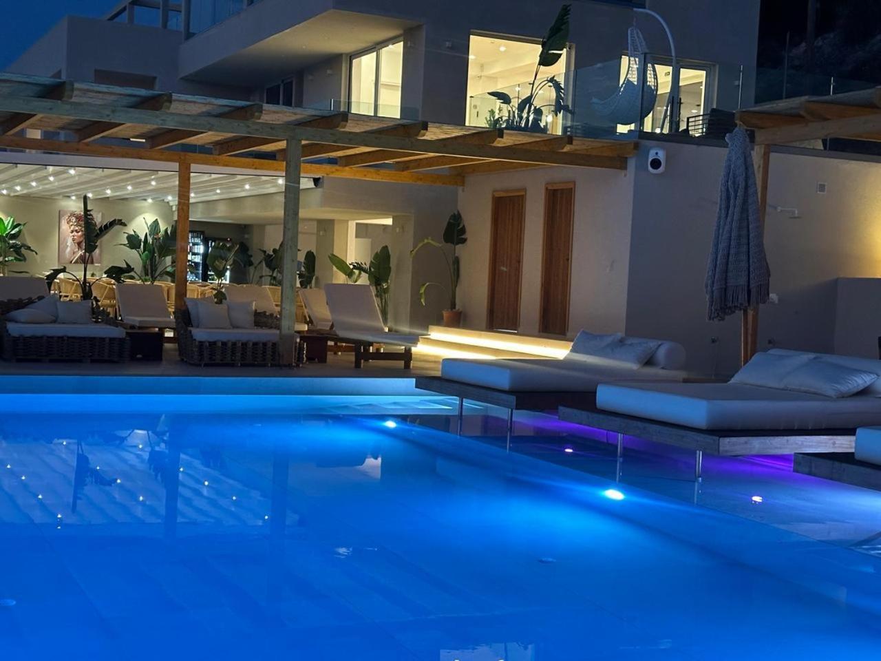 Myzith Luxury Suites Keri エクステリア 写真