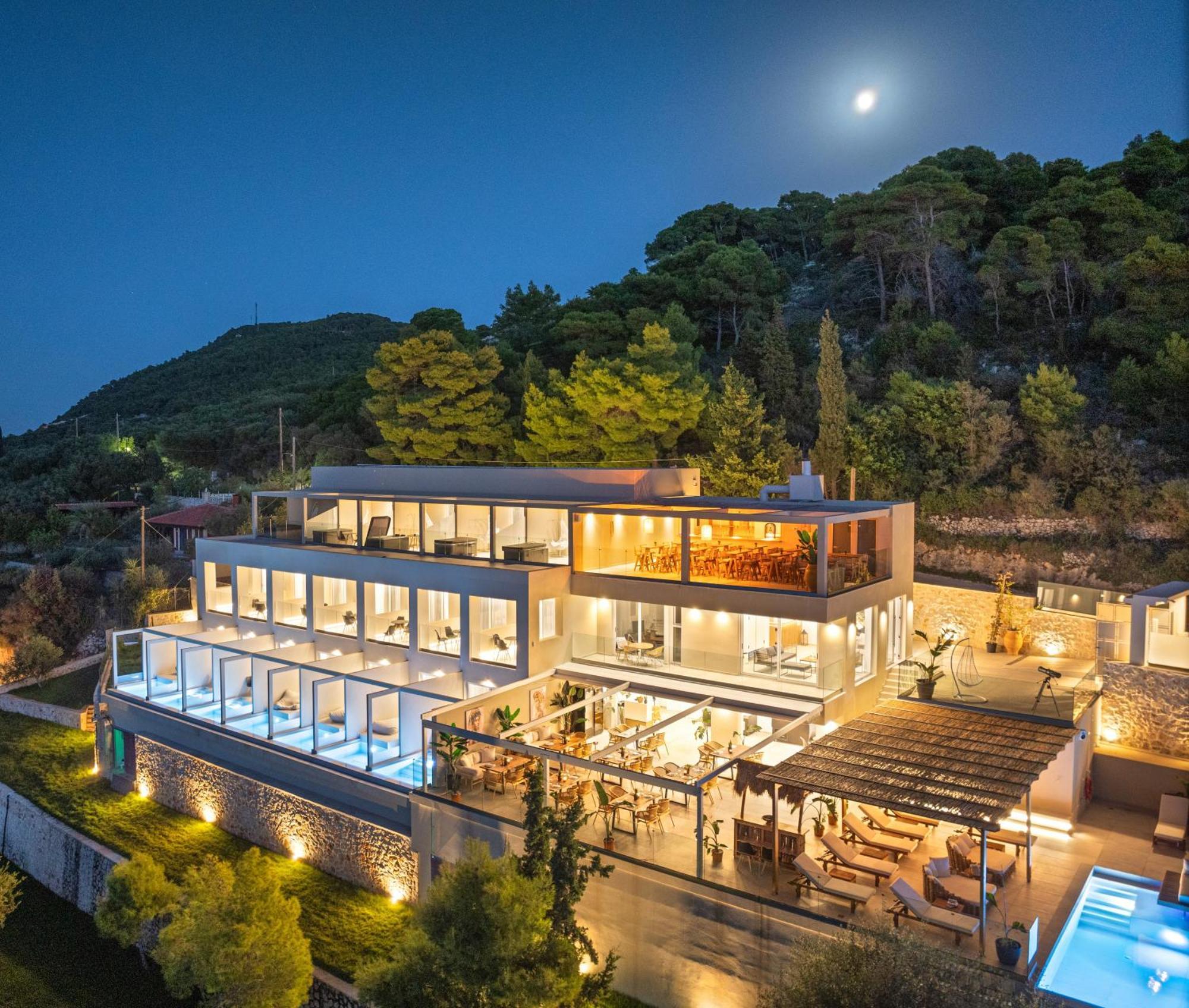 Myzith Luxury Suites Keri エクステリア 写真