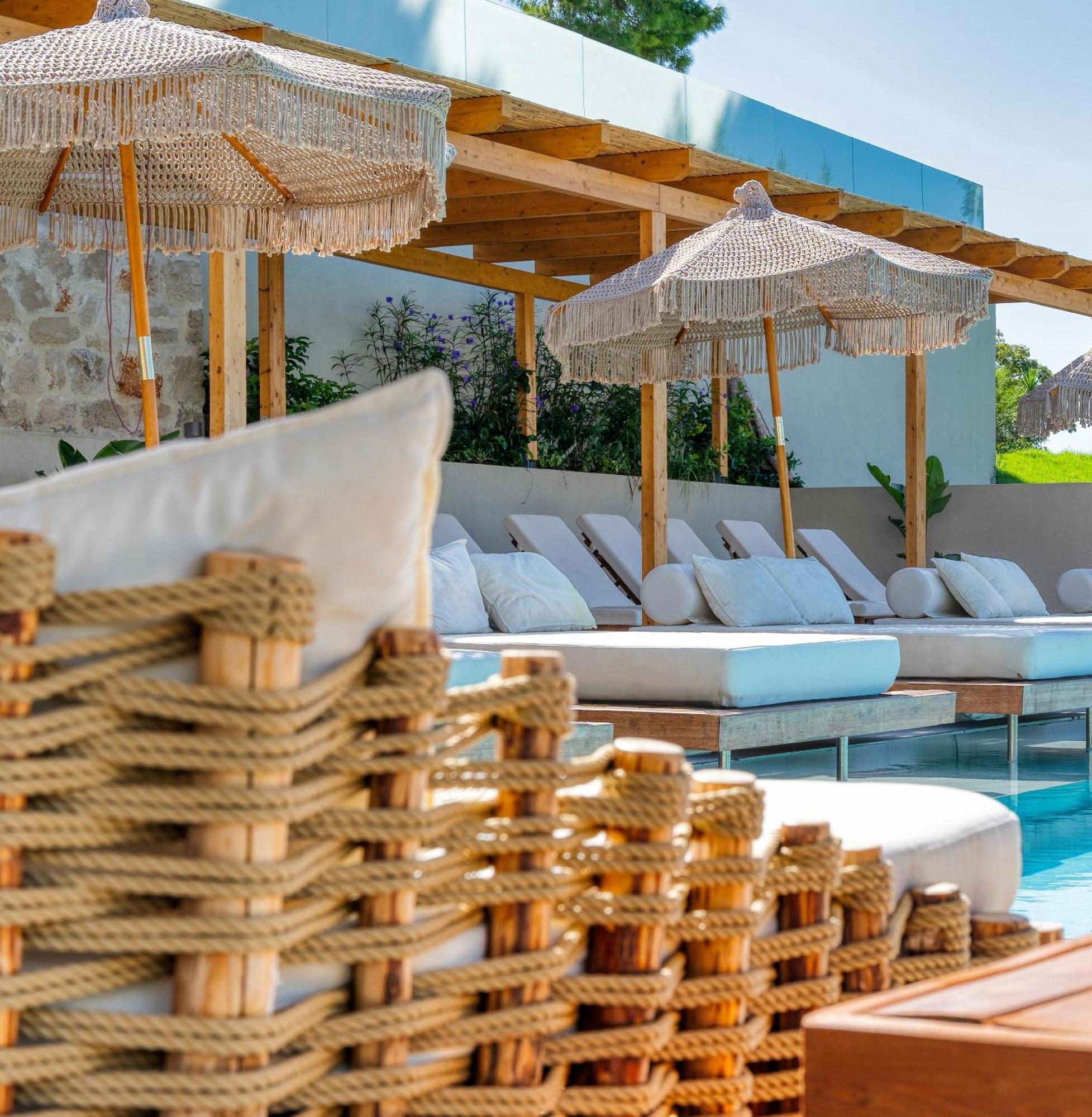 Myzith Luxury Suites Keri エクステリア 写真