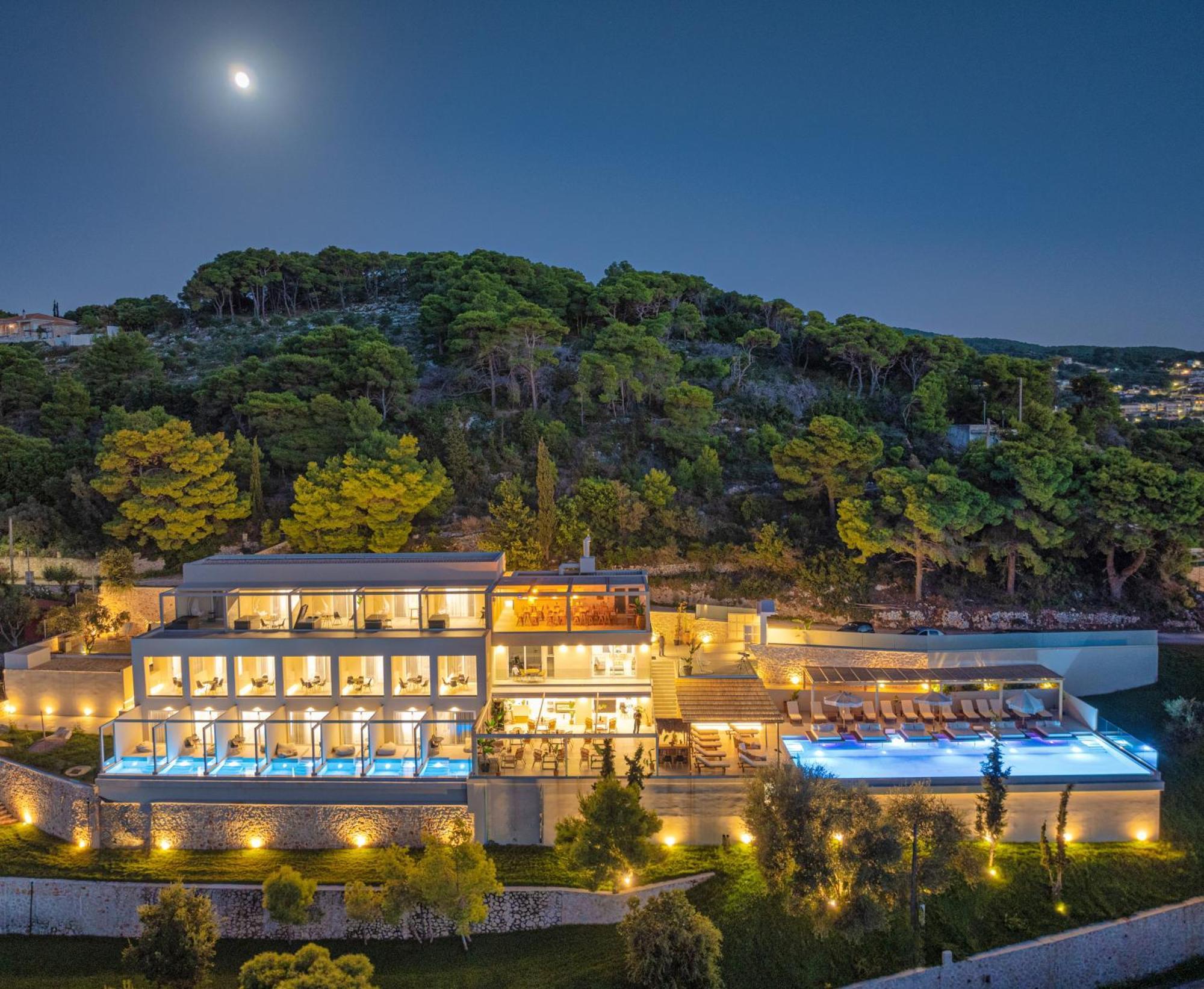 Myzith Luxury Suites Keri エクステリア 写真