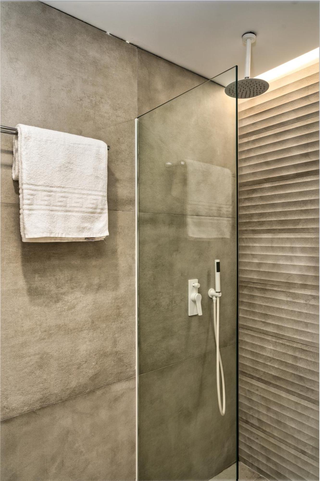 Myzith Luxury Suites Keri 部屋 写真